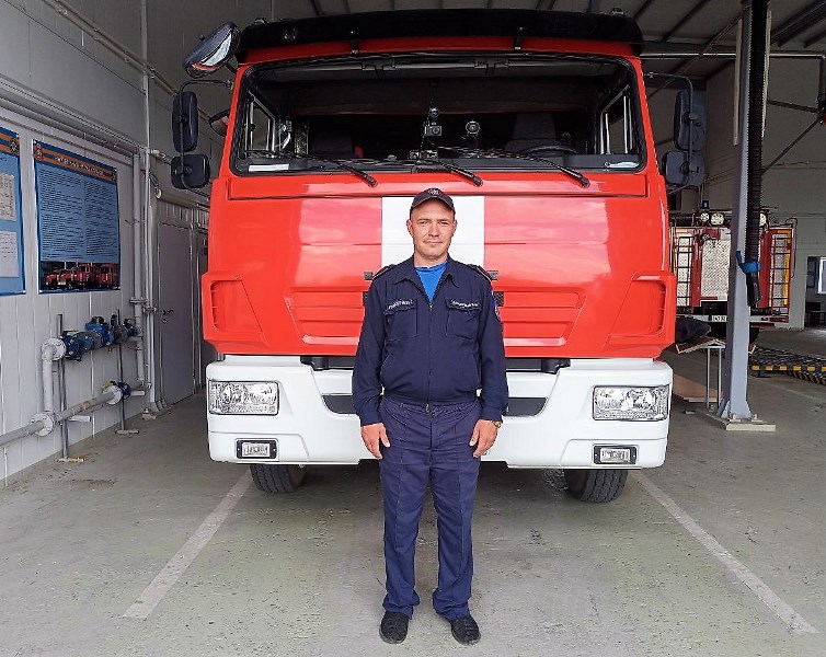 Работник ГКУ МО «Мособлпожспас» в свой выходной день спас женщину с ребёнком на пожаре